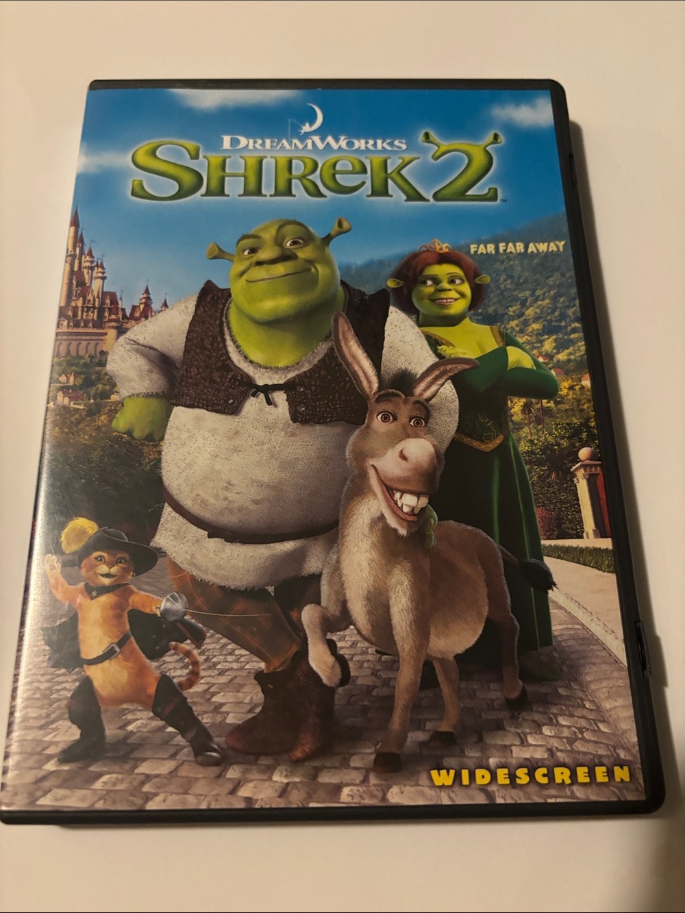 Dreamworks Shrek 2 DVD - Green and Blue Cover Art